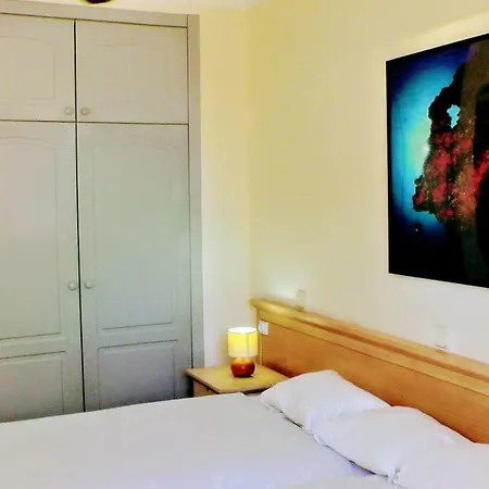 Blue Explorers Hotel